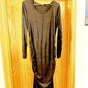Scoopneck Maternity Dress! EUC🥳